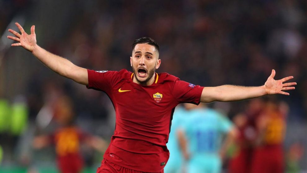 Manolas