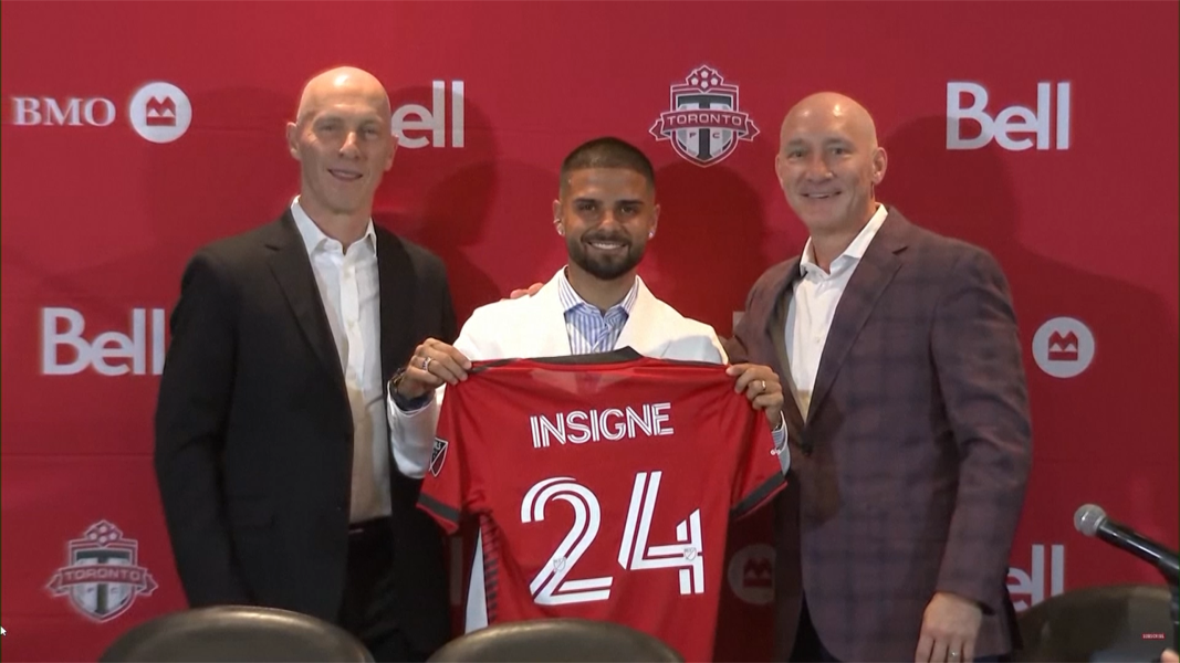 Toronto FC, Insigne is set to return to Canada.  But in the meantime he distributes socks to Santophono children